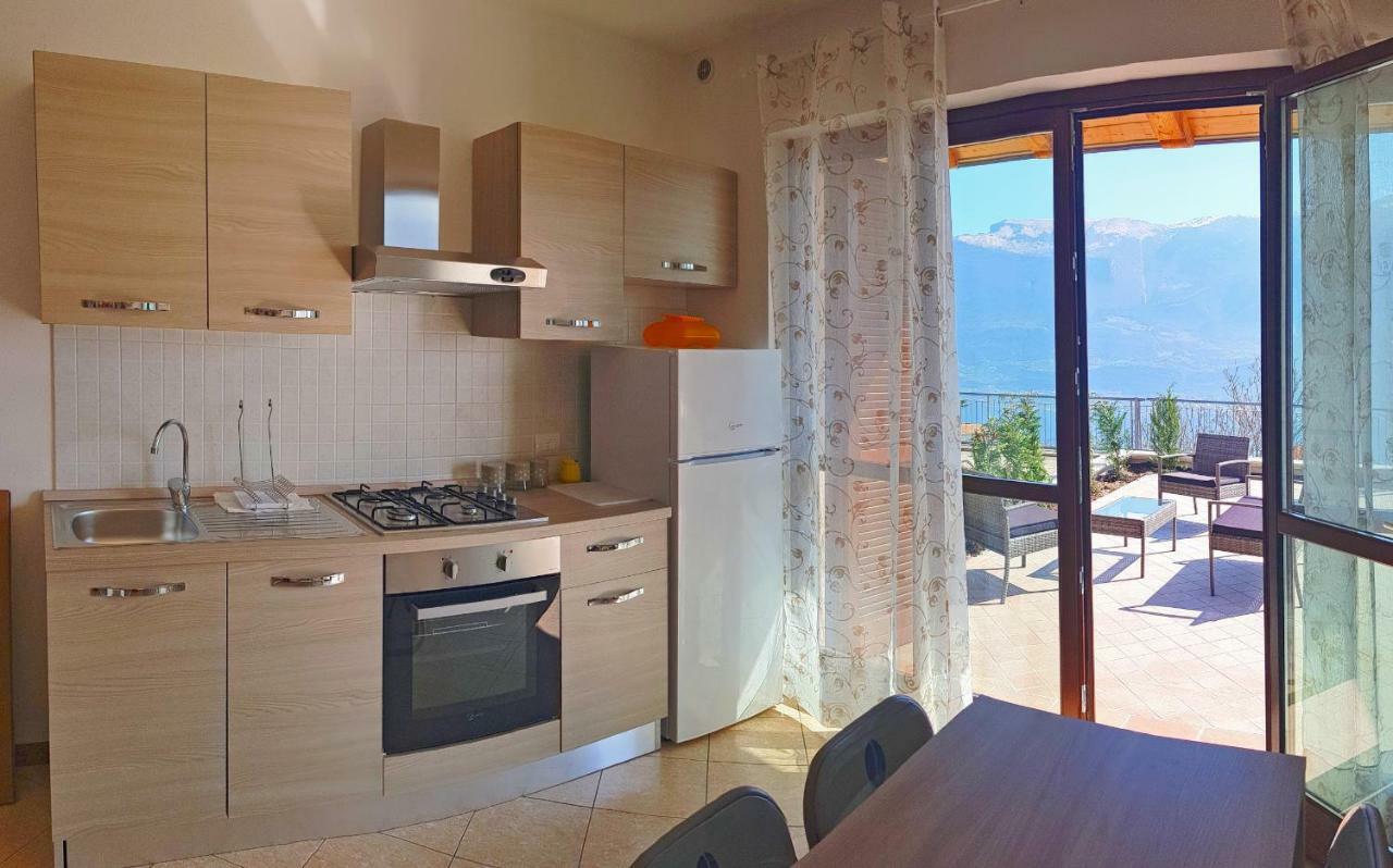 La Quiete 27 Lake View By Gardadomusmea Tremosine Exterior foto